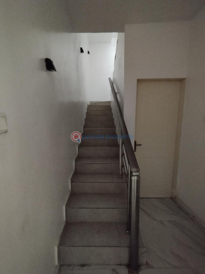 3 bedroom Terraced Duplex For Rent Estate Lekki Lagos - 8