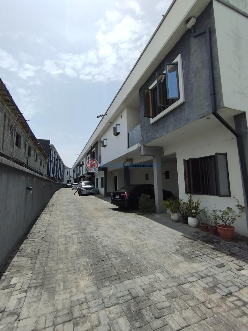 3 bedroom Terraced Duplex For Rent Estate Lekki Lagos - 0