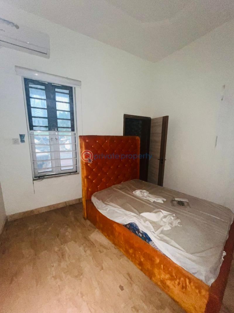 1 bedroom Mini Flat For Rent Estate Lekki Lagos - 3