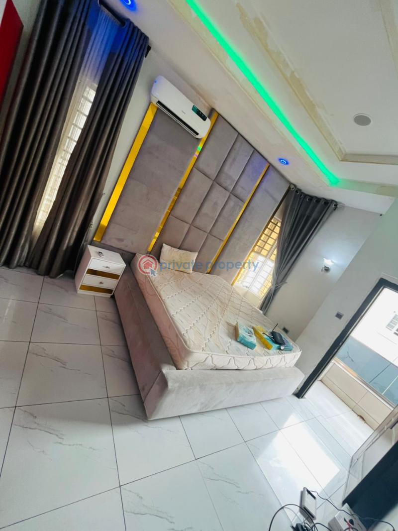 1 bedroom Shared Apartment For Rent Estate Lekki Lagos - 0