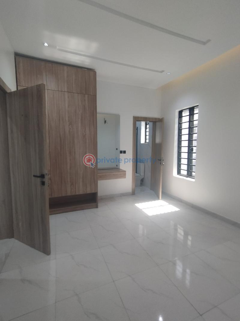 5 bedroom Detached Duplex For Sale Estate Osapa London Lekki Lagos - 16