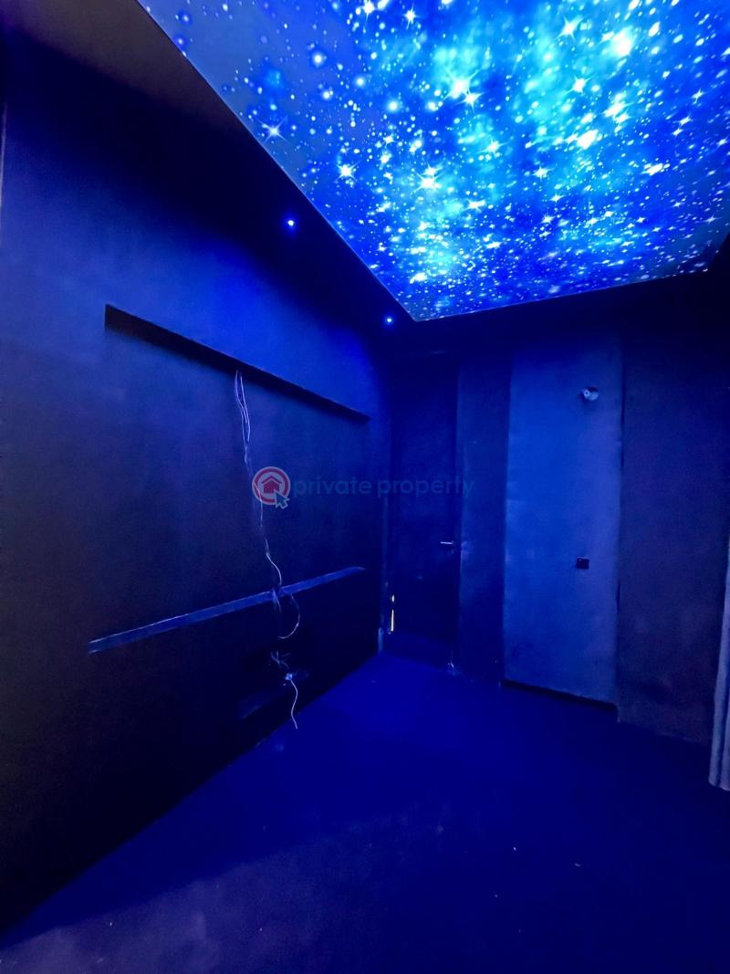 6 bedroom Detached Duplex For Sale Estate Osapa Lekki Lagos - 14