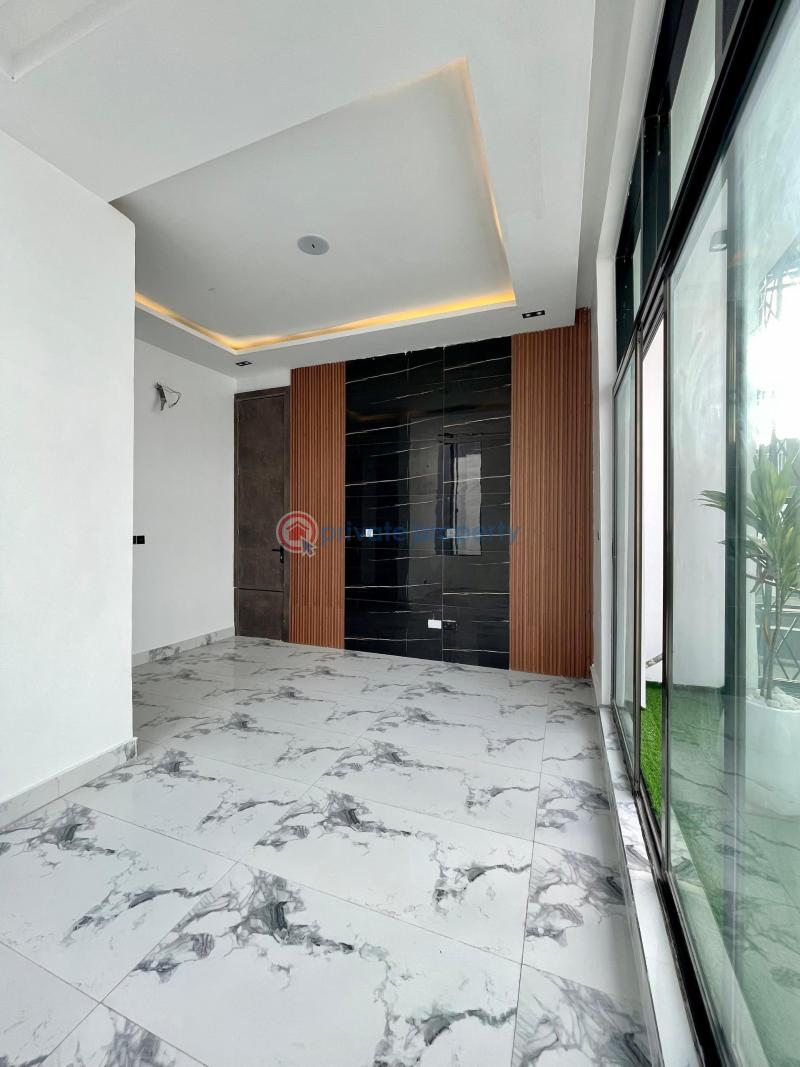 6 bedroom Detached Duplex For Sale Estate Osapa Lekki Lagos - 17