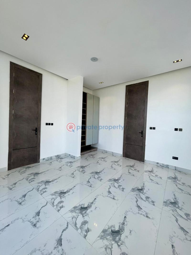 6 bedroom Detached Duplex For Sale Estate Osapa Lekki Lagos - 8
