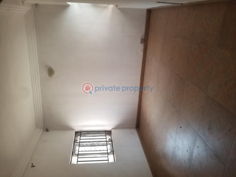 4 bedroom Terraced Duplex For Rent Laderin Estate. Oke Mosan Abeokuta Ogun - 10