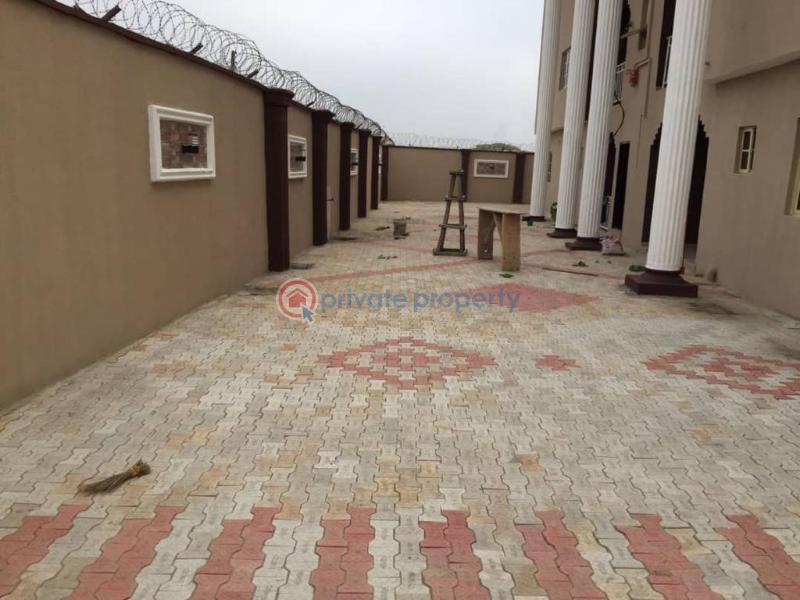 3 bedroom Block Of Flats For Sale 1 Ofi Agbede Street Off Onipdede Oremeta Bus Stop Olambe, Ifo Local Government. Ogun Ogun area  - 4