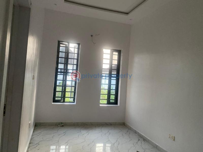 4 bedroom Block Of Flats For Rent Happyland Estate Monastery Road Sangotedo Lagos - 14