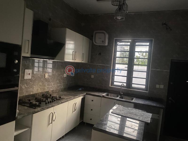 4 bedroom Block Of Flats For Rent Happyland Estate Monastery Road Sangotedo Lagos - 8
