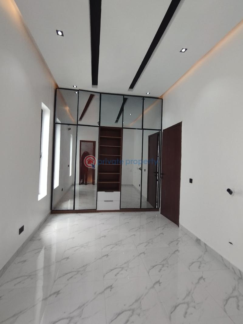 Tastefully well finished and spacious 5beds detached duplex with bq for sale in ajah - 11 5 bedroom Detached Duplex For Sale Estate Ajah Lagos - 11