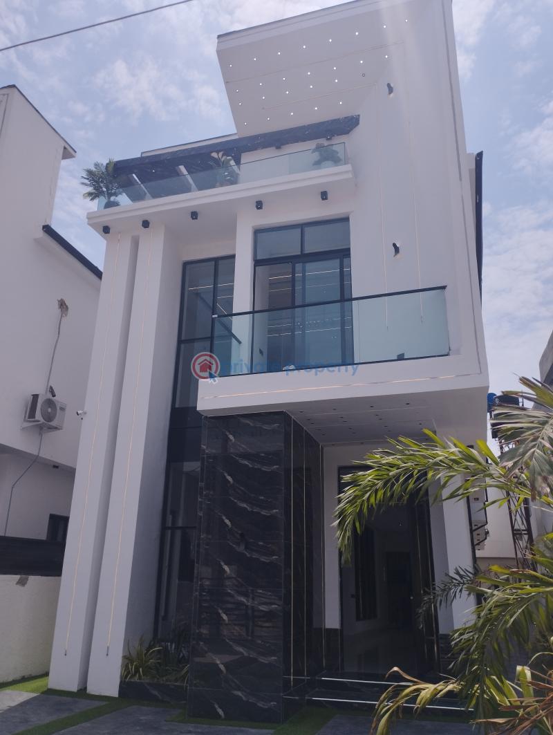 5 bedroom Detached Duplex For Sale Estate Ajah Lagos - 0
