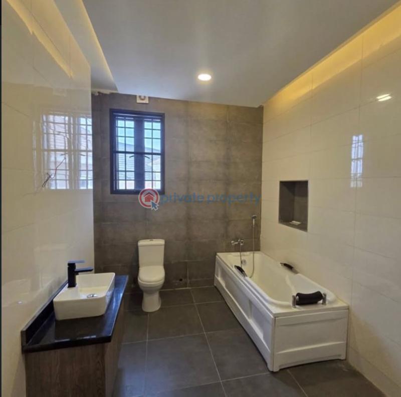 5 bedroom Terrace For Sale Dawaki Abuja Phase 3  - 5