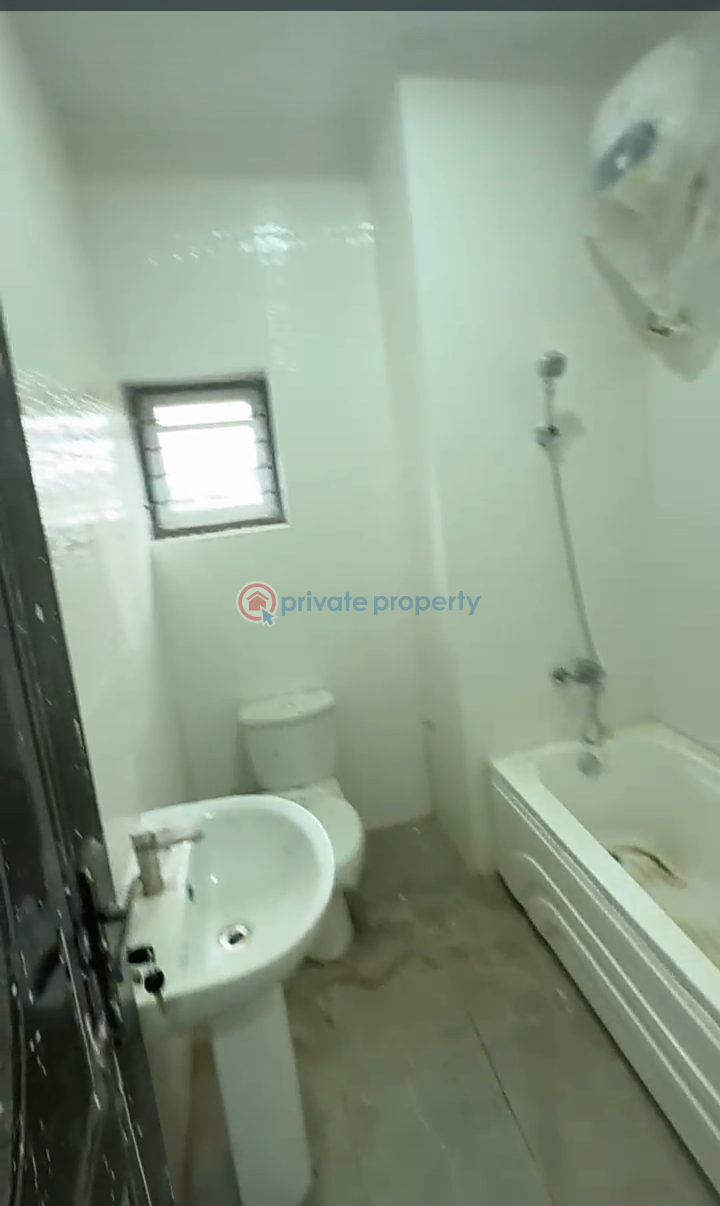 2 bedroom House For Rent Gaduwa Ebeano Supermarket Axis Gaduwa Abuja Phase 2  - 4