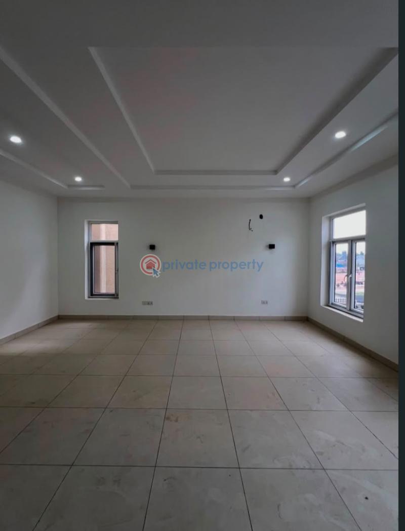 5 bedroom Detached Duplex For Rent Guzape Abuja Phase 1  - 3