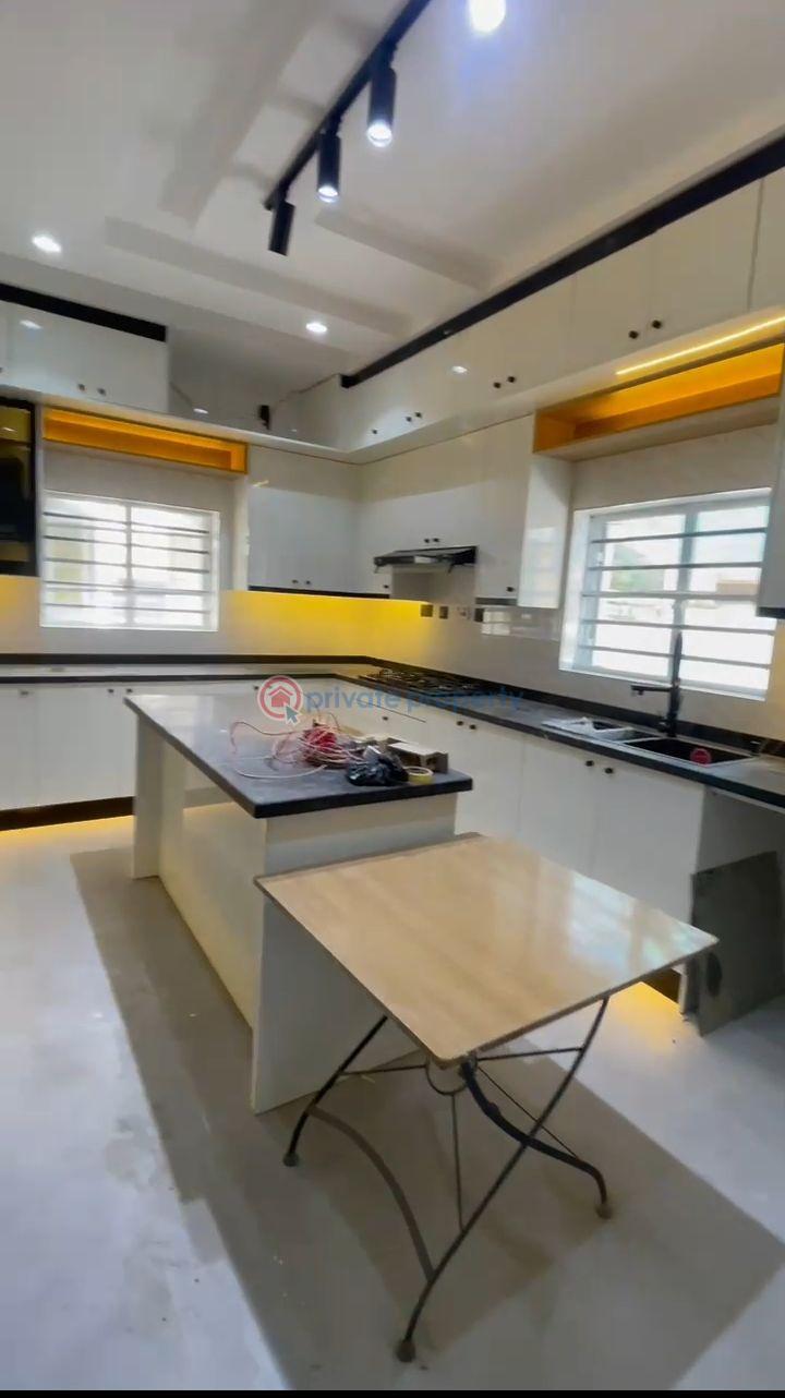 6 bedroom Detached Duplex For Rent Wuse Zone Abuja Wuse Abuja Phase 1  - 2