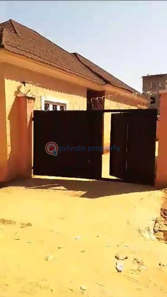 3 bedroom Block Of Flats For Sale Apo Abuja Phase 2  - 5