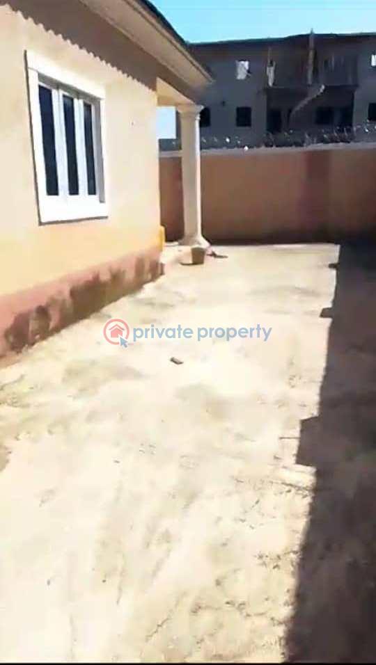 3 bedroom Block Of Flats For Sale Apo Abuja Phase 2  - 1