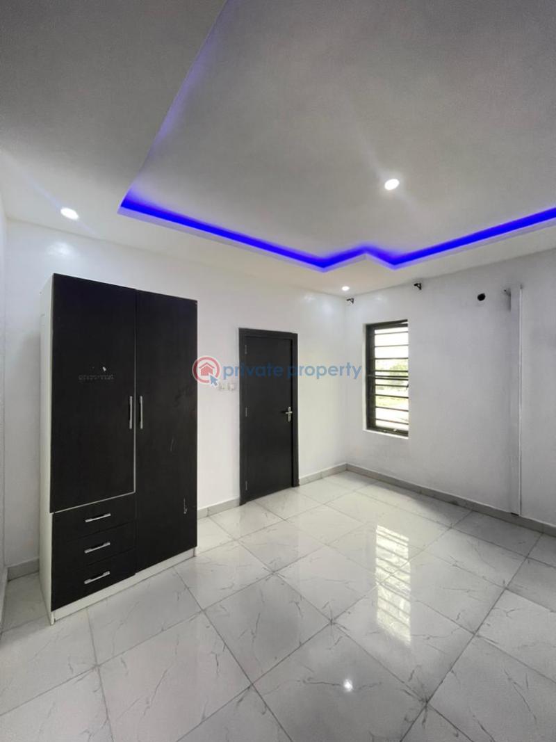 1 bedroom Flat & Apartment For Sale Freedom Way Lekki Phase 1 Lekki Phase 1 Lagos - 2