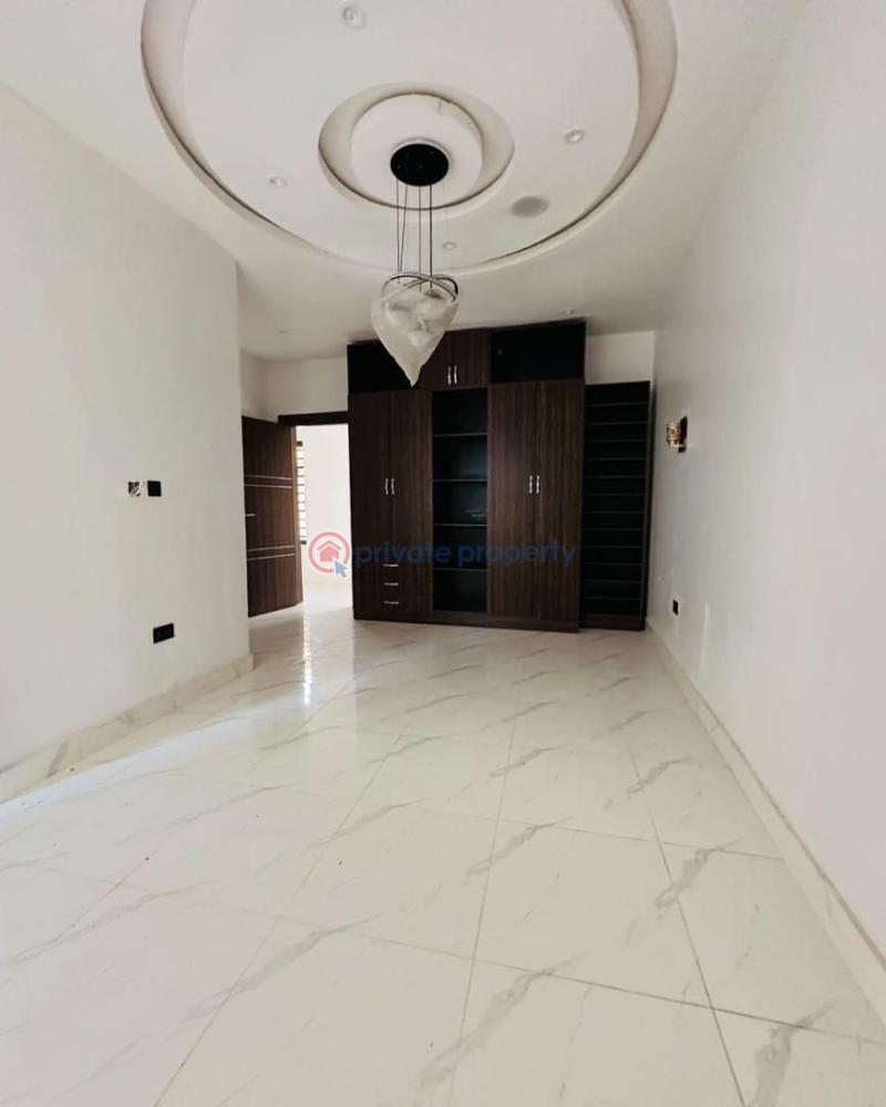4 bedroom Detached Duplex For Sale Gbagada Lagos - 3