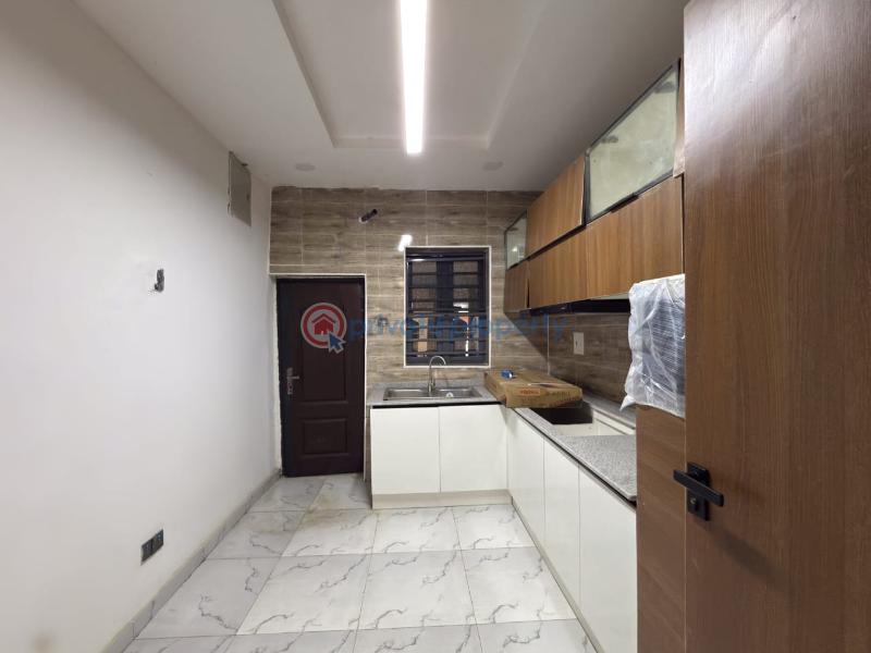 4 bedroom Terraced Duplex For Sale Chevron Drive Lekki Lagos - 3