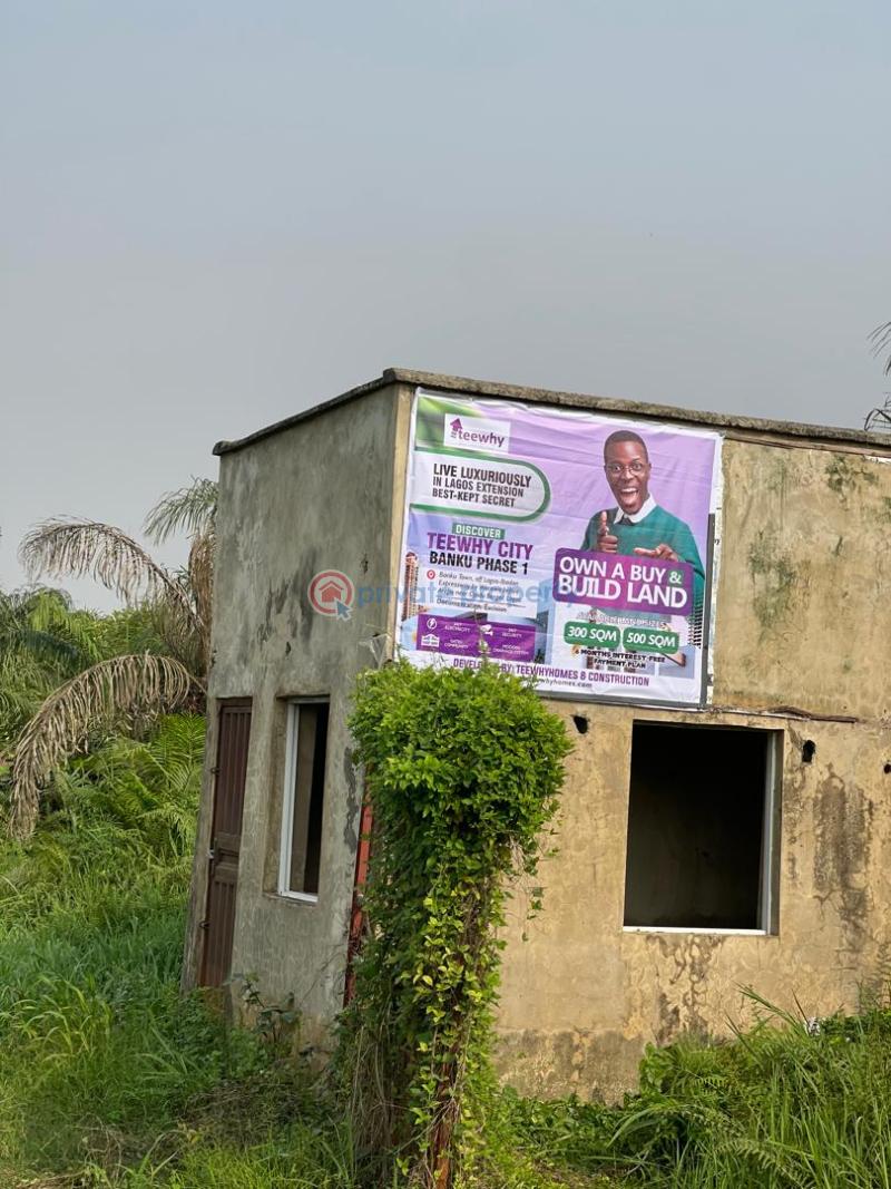 Mixed use Land For Sale Banku Town Warewa Lagos Extension Ogun - 2