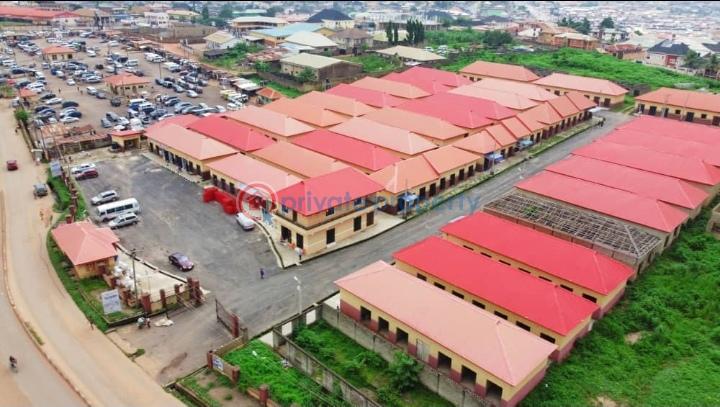 Commercial Property For Sale Opposite Wema Bank Along Ife Road At The Iwo Road Axis Of Ibadan Closed To Gbagi Market (bola Ige International Market) Ibadan Oyo - 1