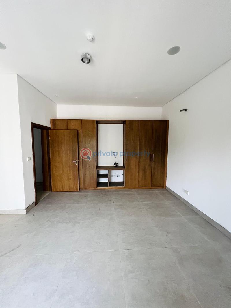 Terraced Duplex For Sale Lekki Phase 1 Lagos - 7