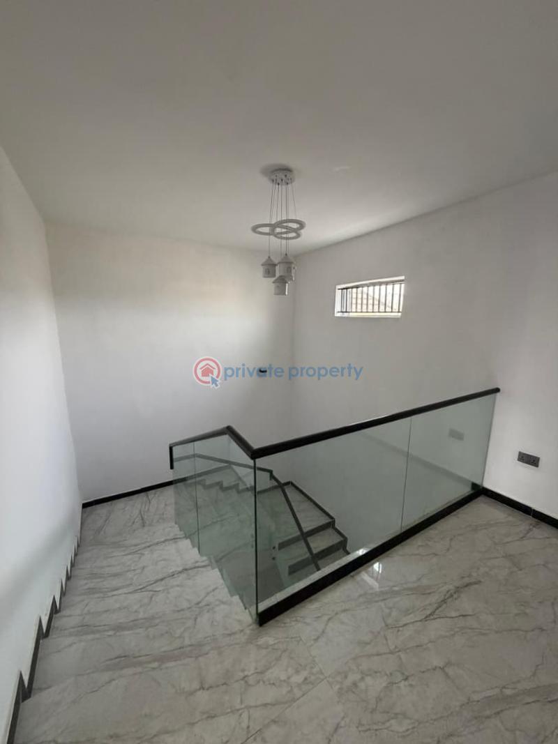 4 bedroom Terraced Duplex For Sale Kolapo Ishola Gra, Akobo Akobo Ibadan Oyo - 10