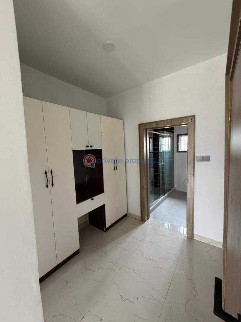 4 bedroom Terraced Duplex For Sale Kolapo Ishola Gra, Akobo Akobo Ibadan Oyo - 16