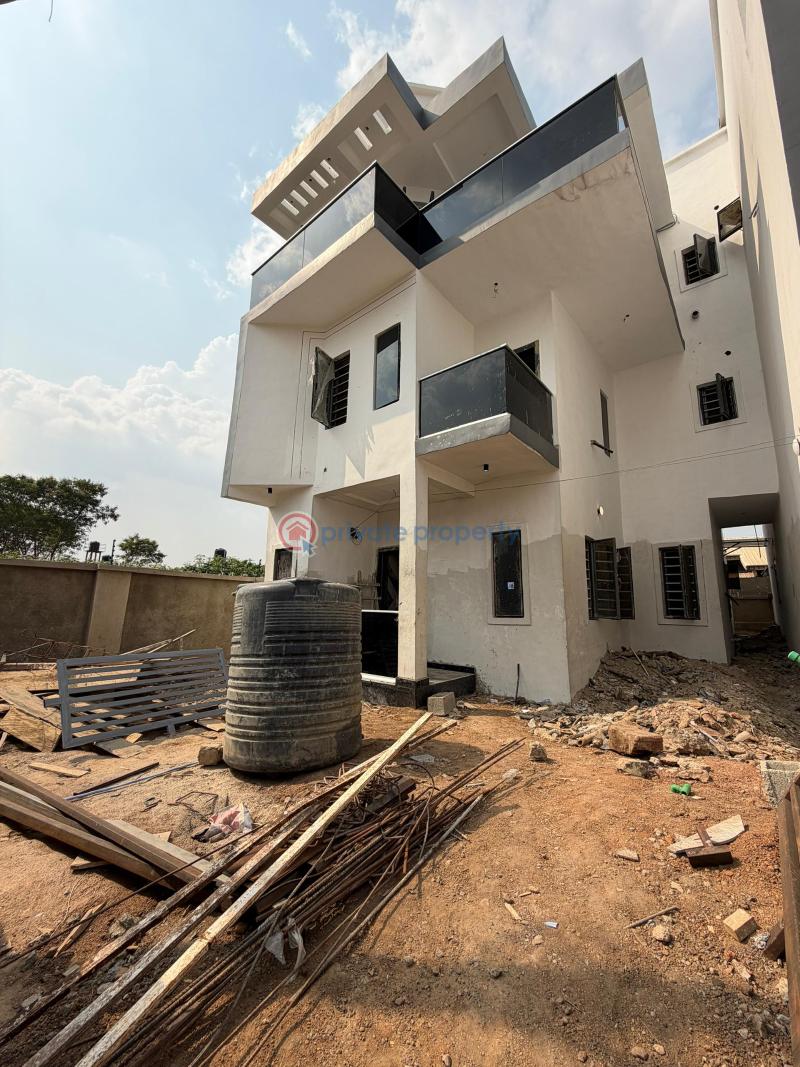 4 bedroom Terraced Duplex For Sale Carlton Gate Akobo Akobo Ibadan Oyo - 7
