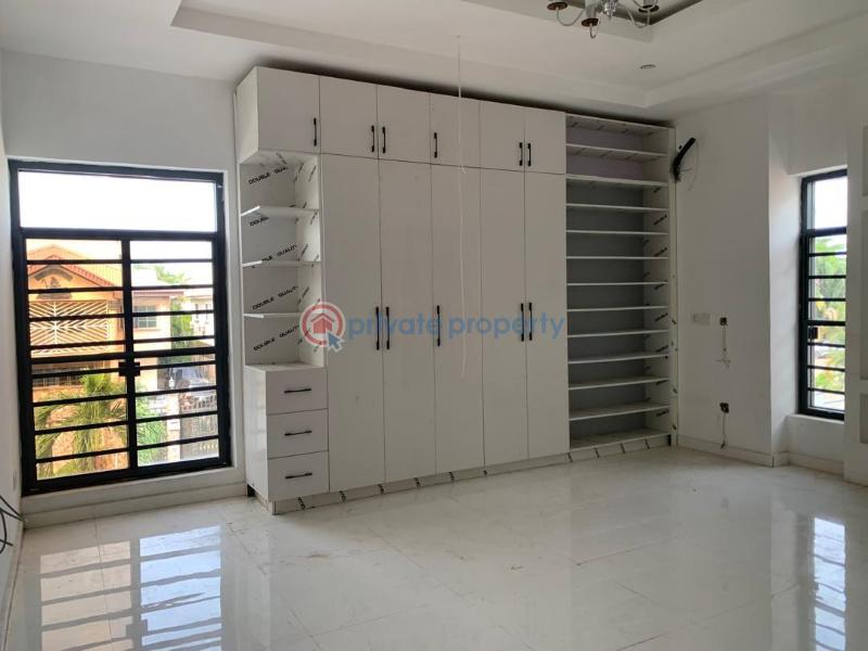 4 bedroom Semi detached Duplex For Sale Victoria Garden City Ajah Lagos - 3