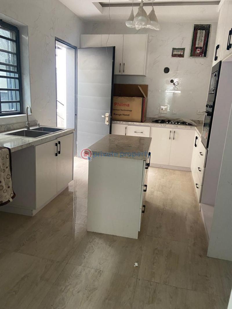 4 bedroom Semi detached Duplex For Sale Victoria Garden City Ajah Lagos - 2