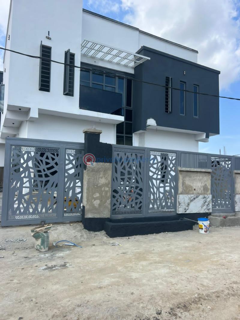 4 bedroom Detached Duplex For Sale Mende Maryland Lagos