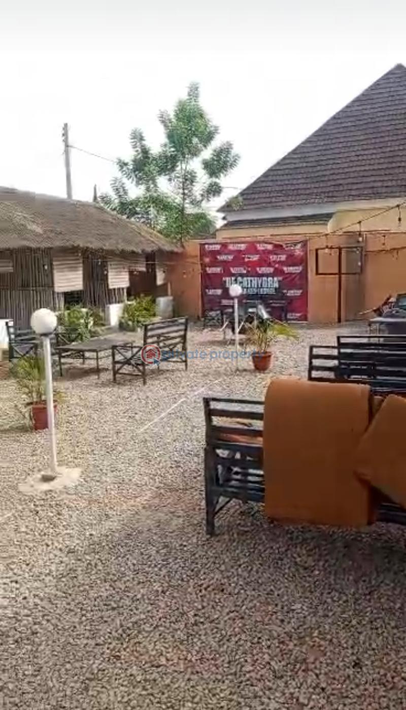 Restaurant/Bar For Sale Abacha Road / The Cathydra Garden / Mararaba Karu Nassarawa - 4