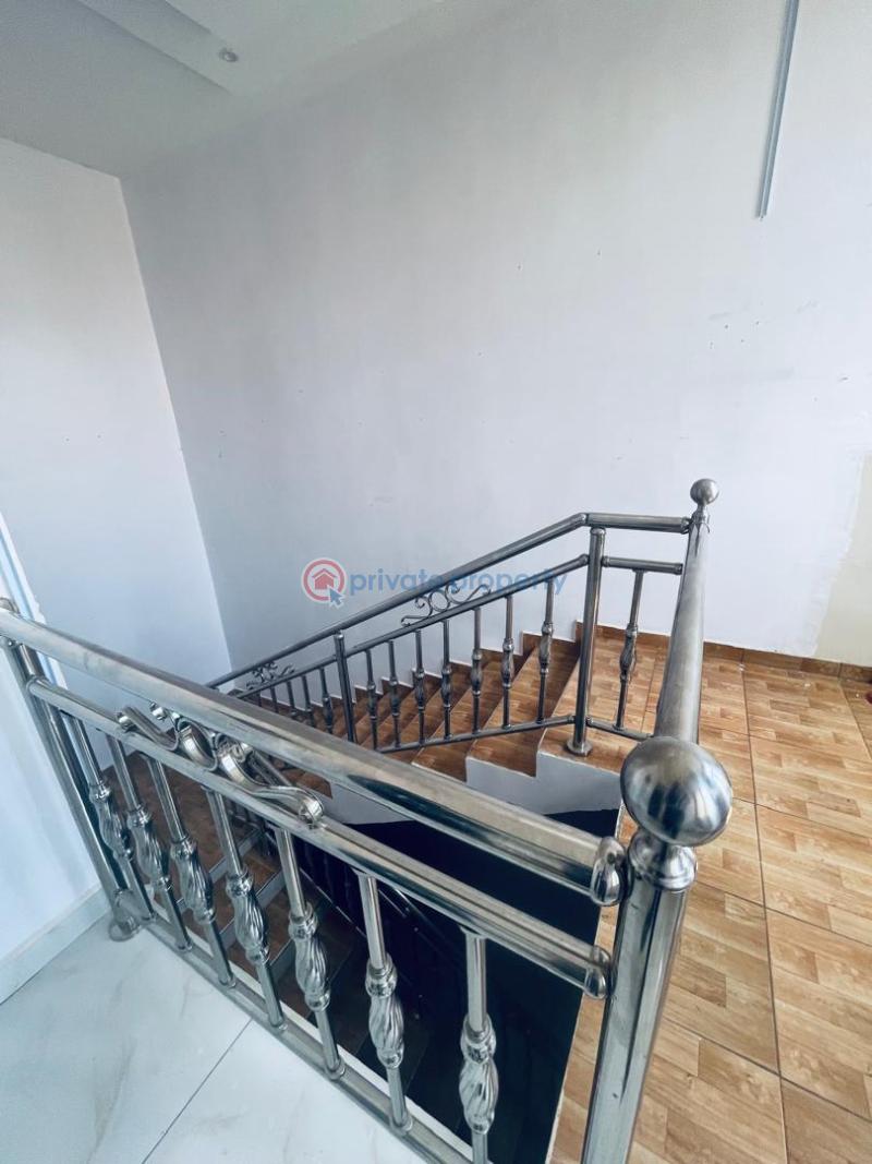 3 bedroom Block Of Flats For Rent Laderin Estate. Oke Mosan Abeokuta Ogun - 5