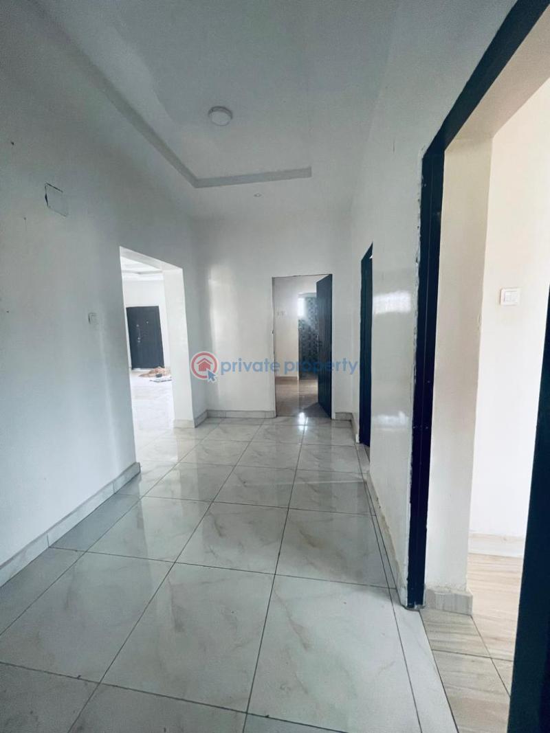 3 bedroom Block Of Flats For Rent Laderin Estate. Oke Mosan Abeokuta Ogun - 9