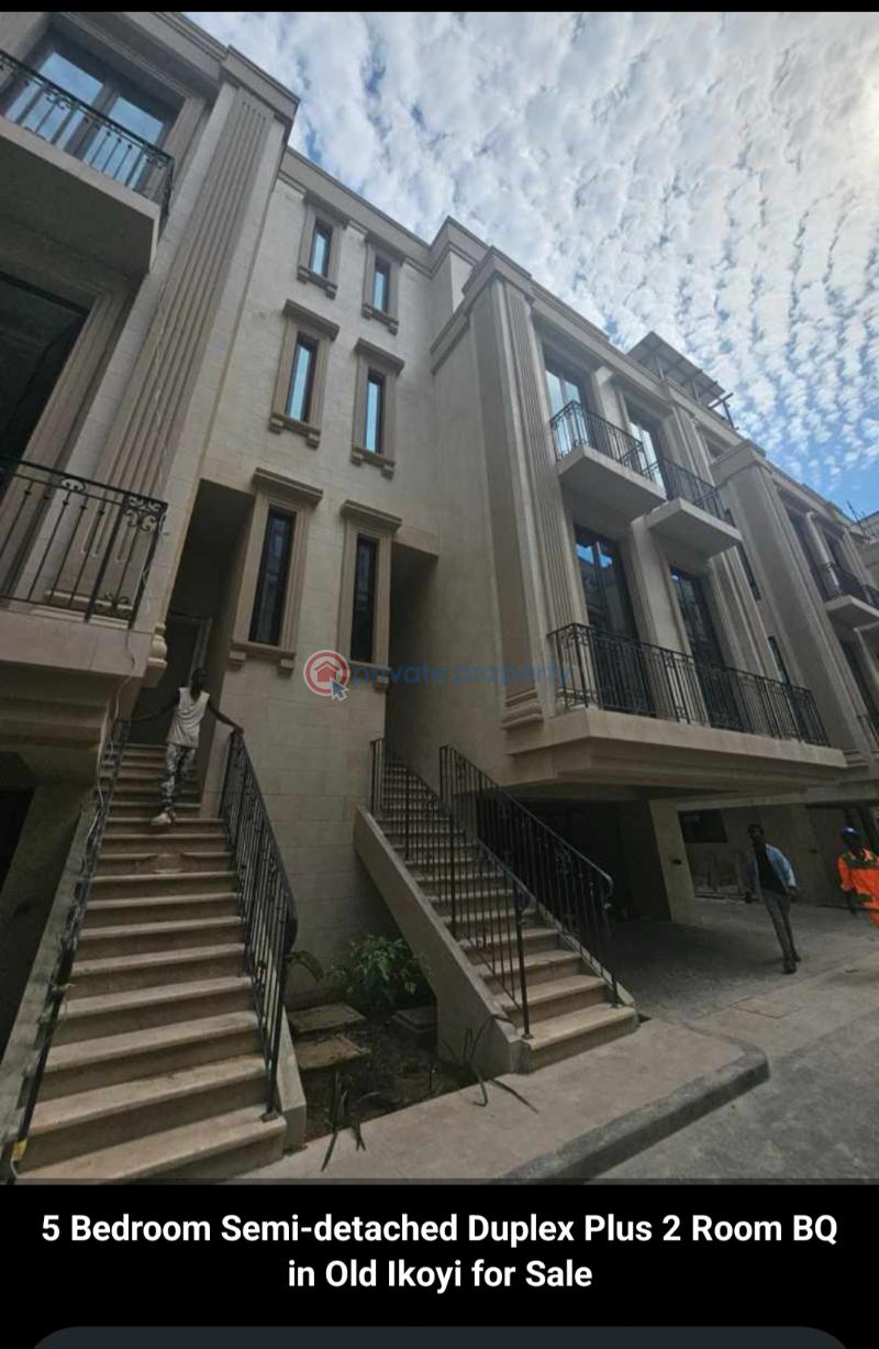 5 bedroom Semi detached Duplex For Sale . Old Ikoyi Lagos - 6