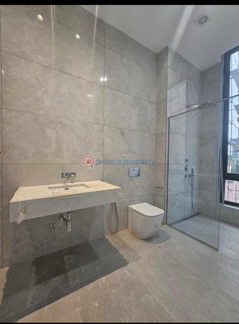 5 bedroom Semi detached Duplex For Sale . Old Ikoyi Lagos - 3