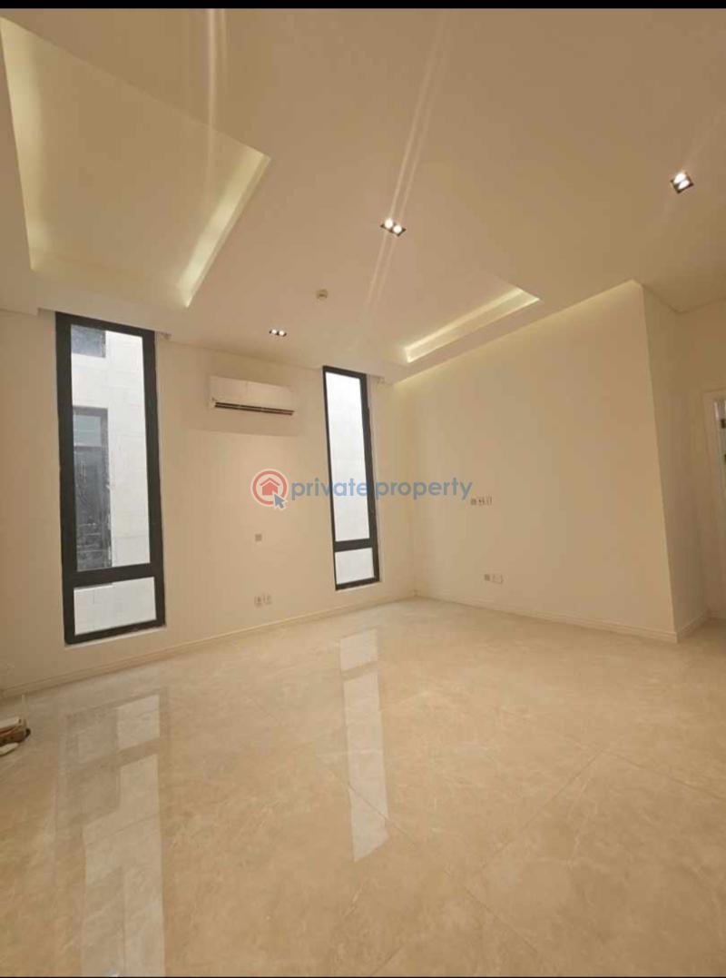 5 bedroom Semi detached Duplex For Sale . Old Ikoyi Lagos - 4