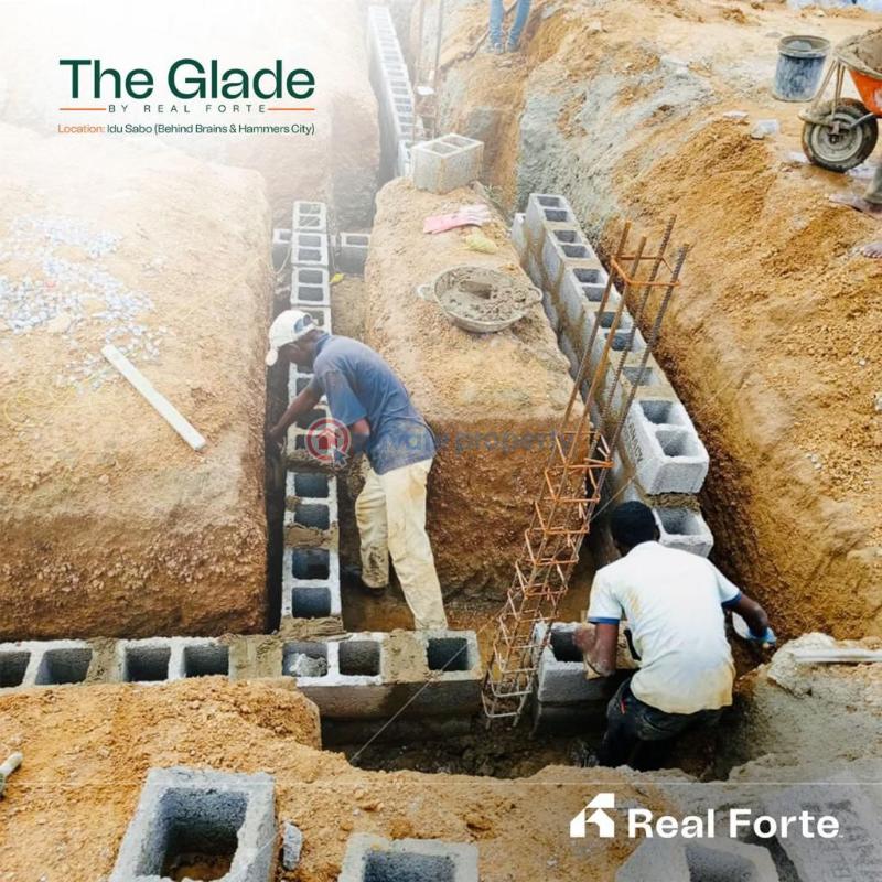 Land For Sale Notable Landmarks* 30 Mins To Central Business Districts  18 Mins To Shoprite Mall Jabi 20 Mins To Train Station 11 Mins To Nizamiye Hospital 45 Mins To Nnamdi Azikiwe Airport Idu Abuja Phase 4  - 1