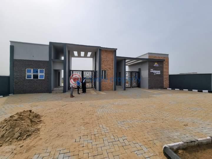 Land For Sale Lekki Epe Expressway , Alaro City Epe Lagos - 1