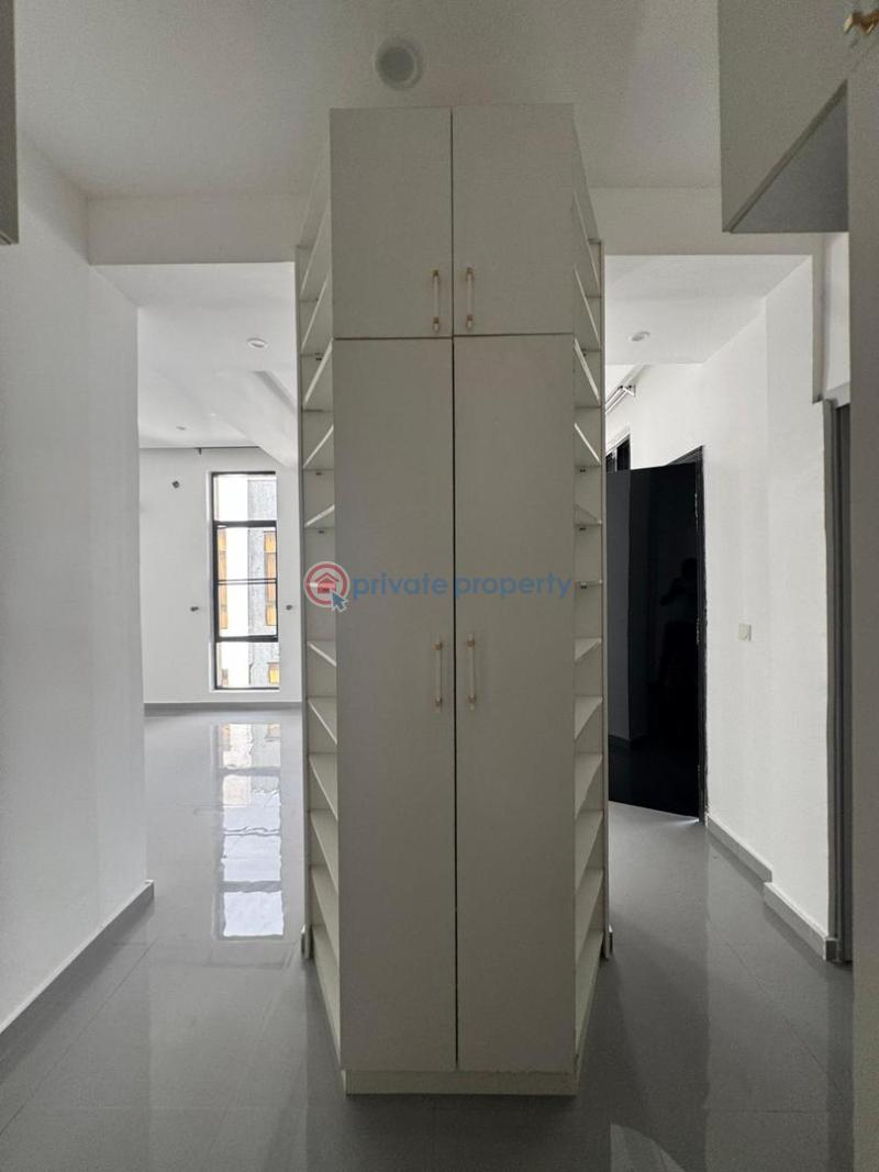 4 bedroom Semi detached Duplex For Rent The Heart Of Victoria Island Victoria Island Lagos - 9