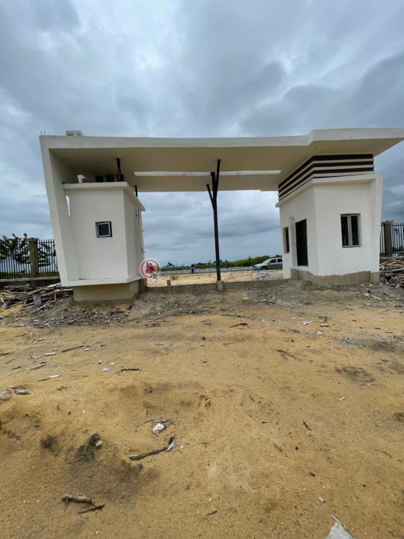 Mixed use Land For Sale Very Close To Ebeano Super Market In Chevron Chevron Drive Lekki Lagos - 4