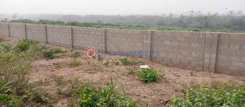 Residential Land For Sale Vine Garden City Along Lagos Ibadan Circular Road Close To Lead City University Challenge Ibadan Oyo - 0