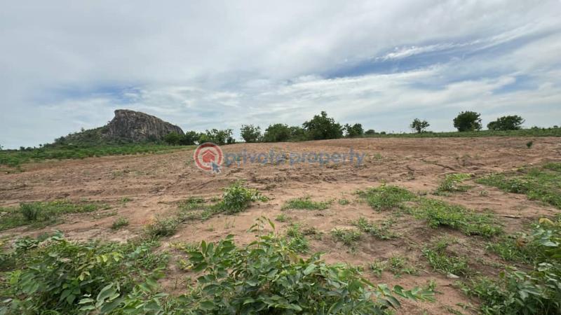 Residential Land For Sale Oyo Garden Is Strategically Located At Moniya Road Ibadan Oyo - 3
