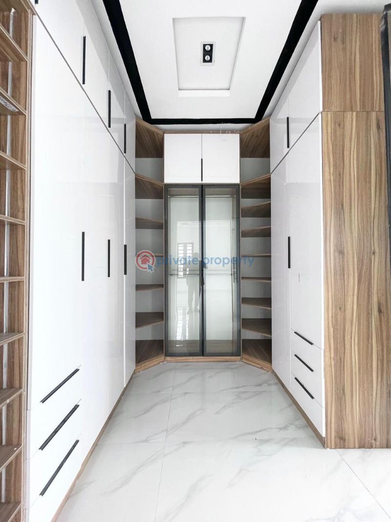 The most luxurious top notch duplex - 5 5 bedroom Detached Duplex For Sale Ajah Lagos - 5