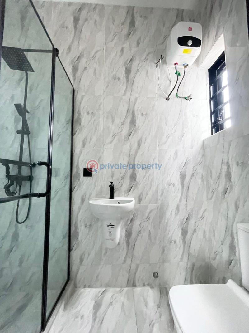 The most luxurious top notch duplex - 15 5 bedroom Detached Duplex For Sale Ajah Lagos - 15