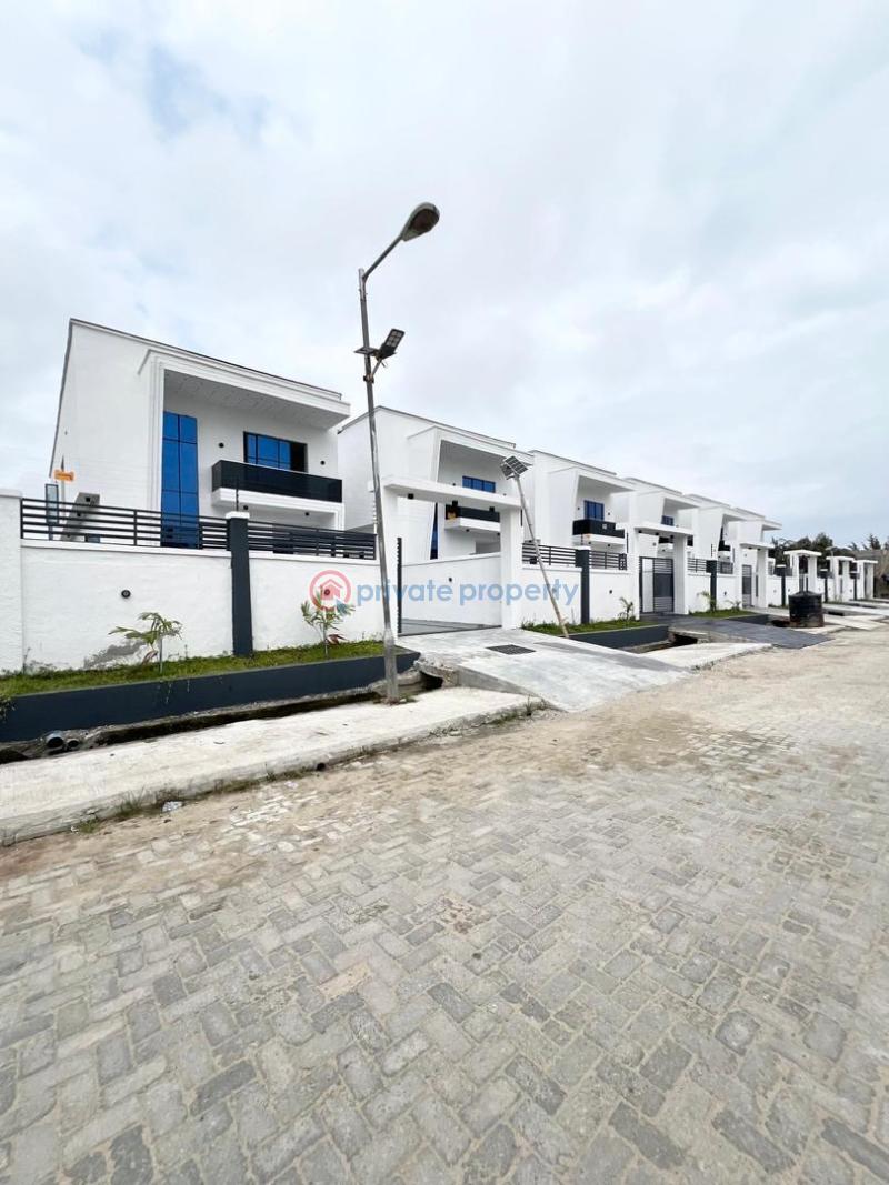 The most luxurious top notch duplex - 14 5 bedroom Detached Duplex For Sale Ajah Lagos - 14