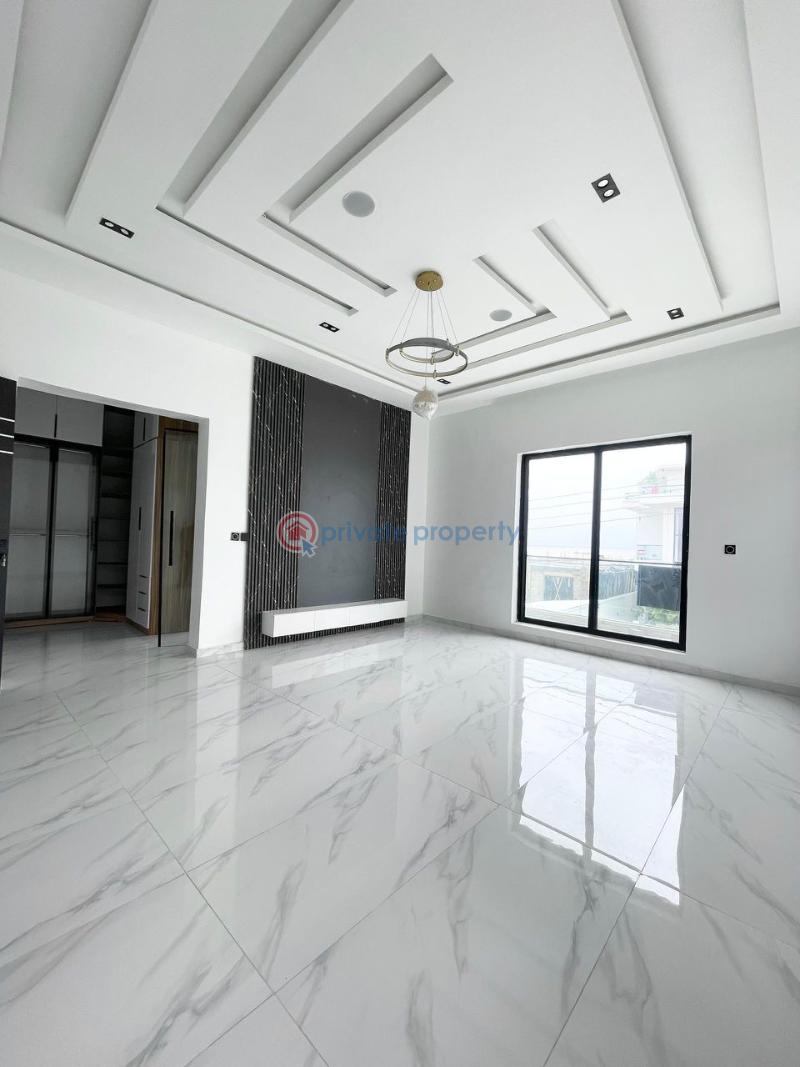 The most luxurious top notch duplex - 7 5 bedroom Detached Duplex For Sale Ajah Lagos - 7