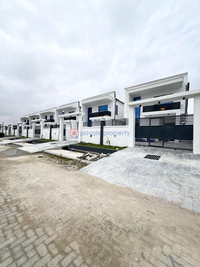 The most luxurious top notch duplex - 3 5 bedroom Detached Duplex For Sale Ajah Lagos - 3