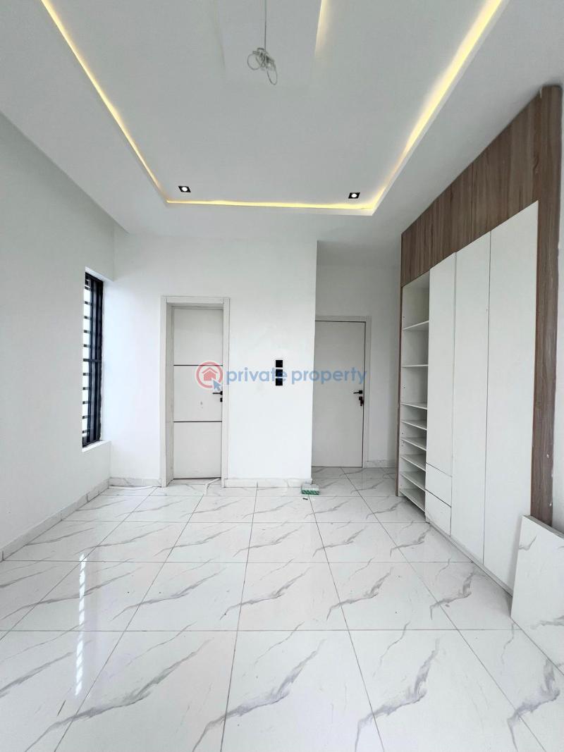 The most luxurious top notch duplex - 13 5 bedroom Detached Duplex For Sale Ajah Lagos - 13